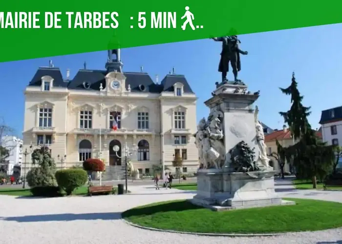 Cap Sud - 53m2- Vue Pyrenees- Hypercentre-wifi Fibre -nouvelle Literie