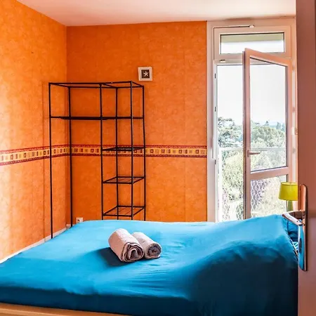 Cap Sud - 53m2- Vue Pyrenees- Hypercentre-wifi Fibre -nouvelle Literie Apartmán Tarbes